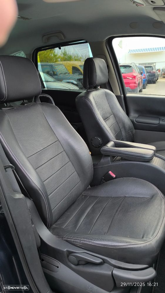 Renault Scénic 1.5 dCi Dynamique S - 39