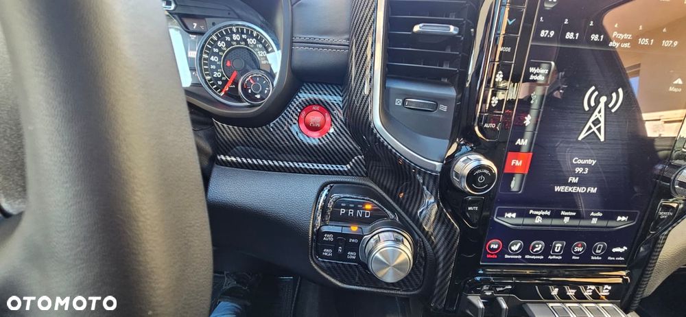 Dodge RAM - 12