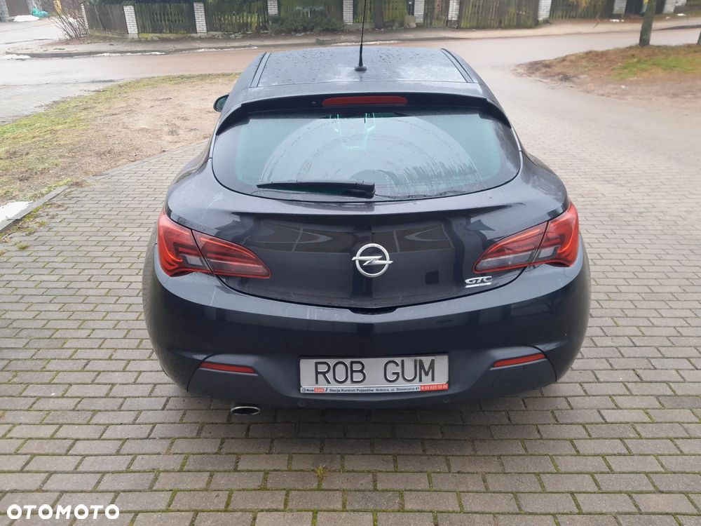 Opel Astra 1.6 Turbo Edition - 4