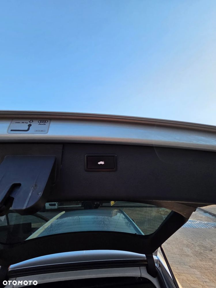 Audi A6 Avant 3.0 TDI DPF quattro tiptronic - 17