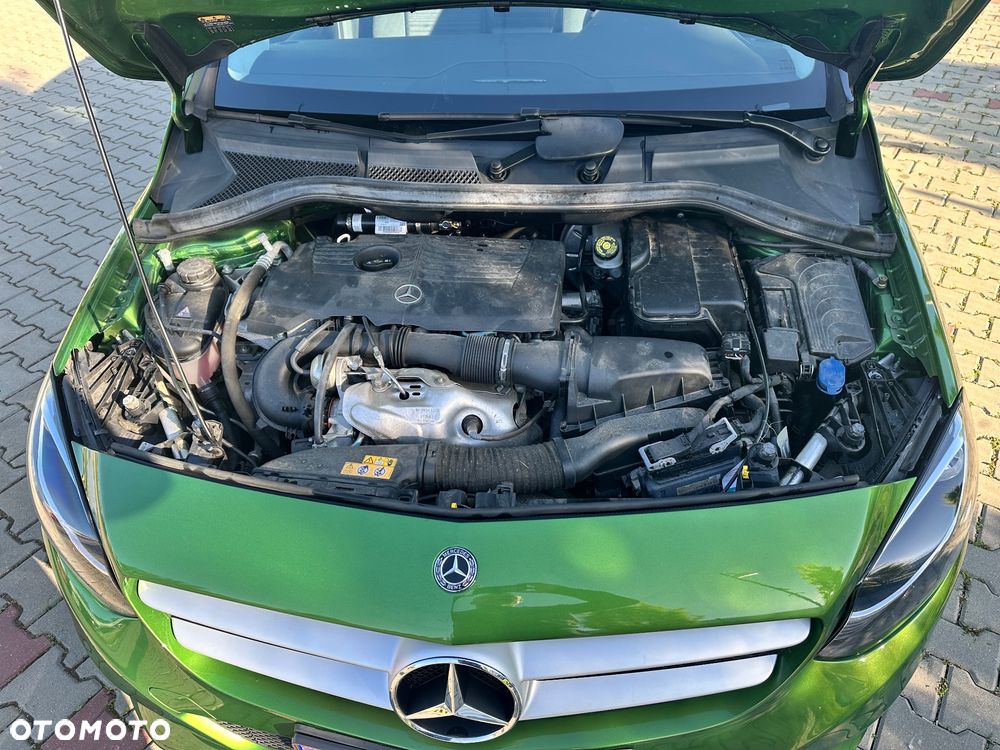 Mercedes-Benz Klasa B 180 7G-DCT - 15