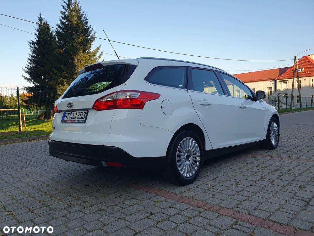 Ford Focus 1.6 TDCi DPF Champions Edition - 3
