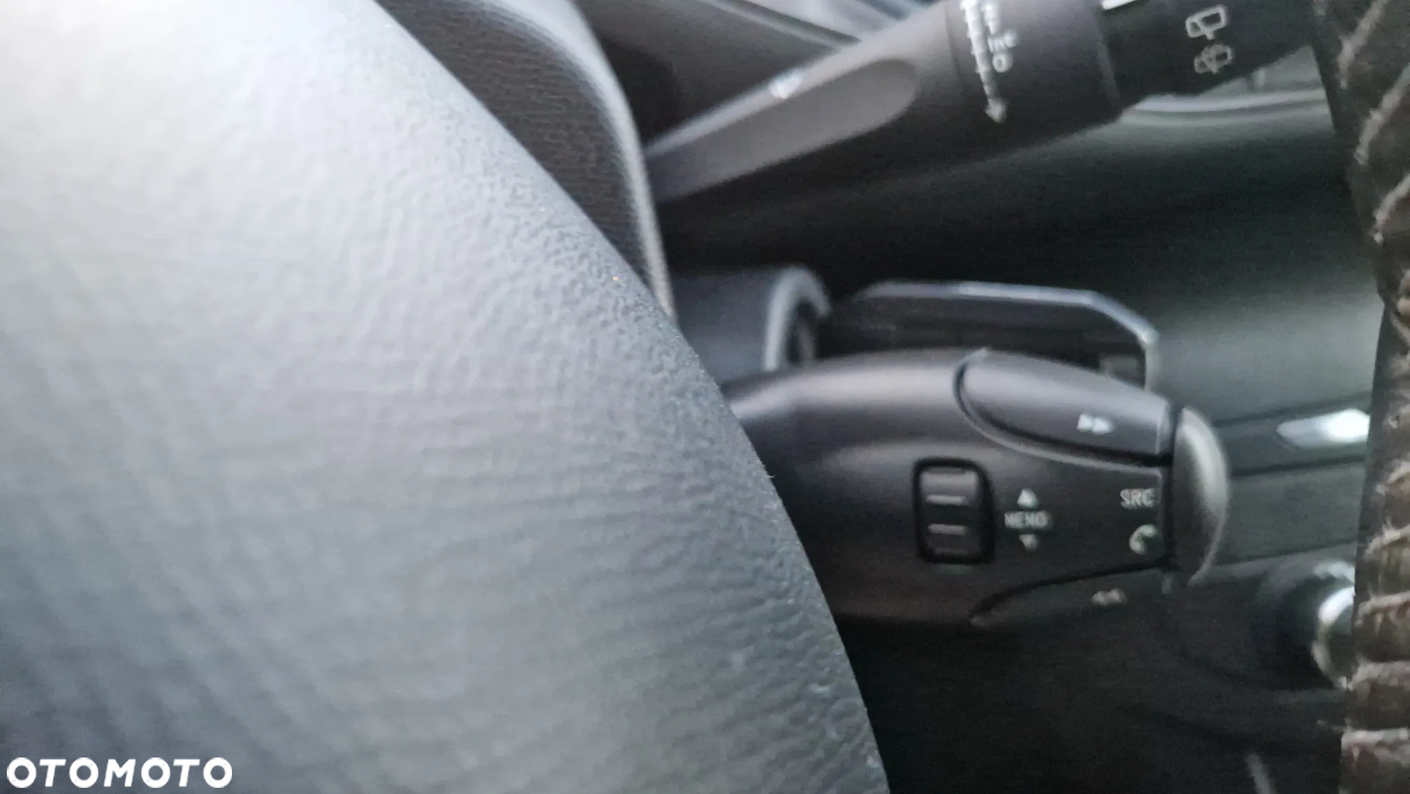 Peugeot 308 1.6 HDi Style - 20