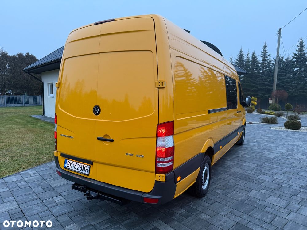 Mercedes-Benz Sprinter - 3
