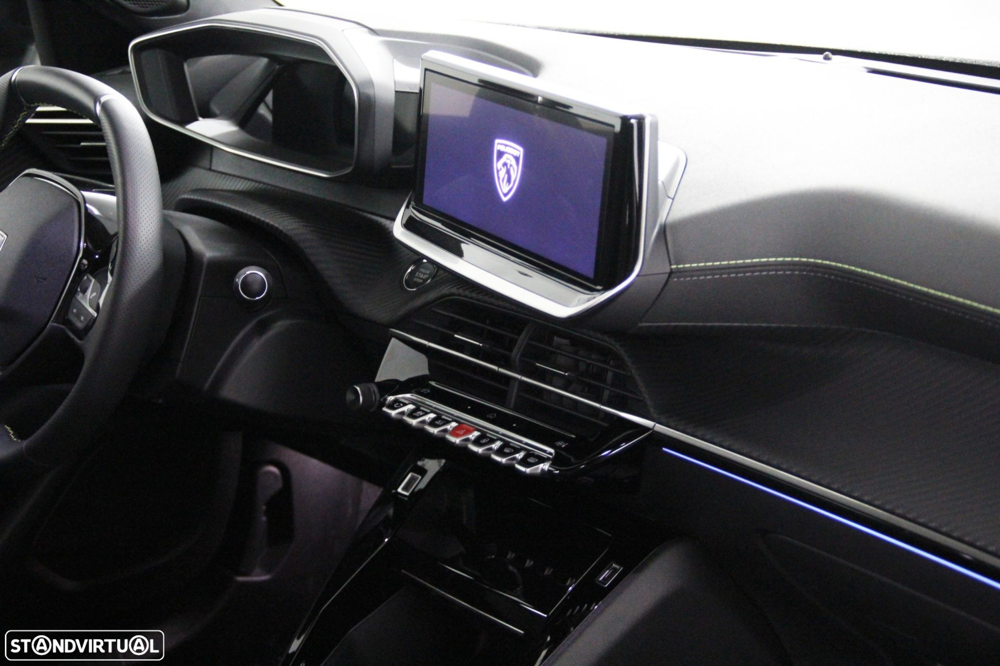 Peugeot e-2008 54 kWh GT - 8