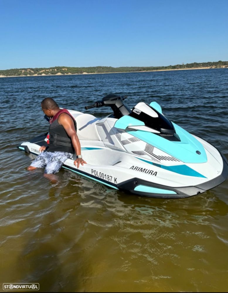 Yamaha Waver Runner - 12
