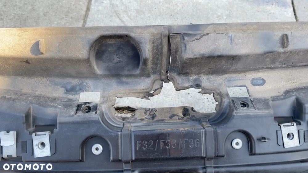BMW F32 F33 F36 KIEROWNICA POWIETRZA WLOT 7290610 USZKODZONA - 10