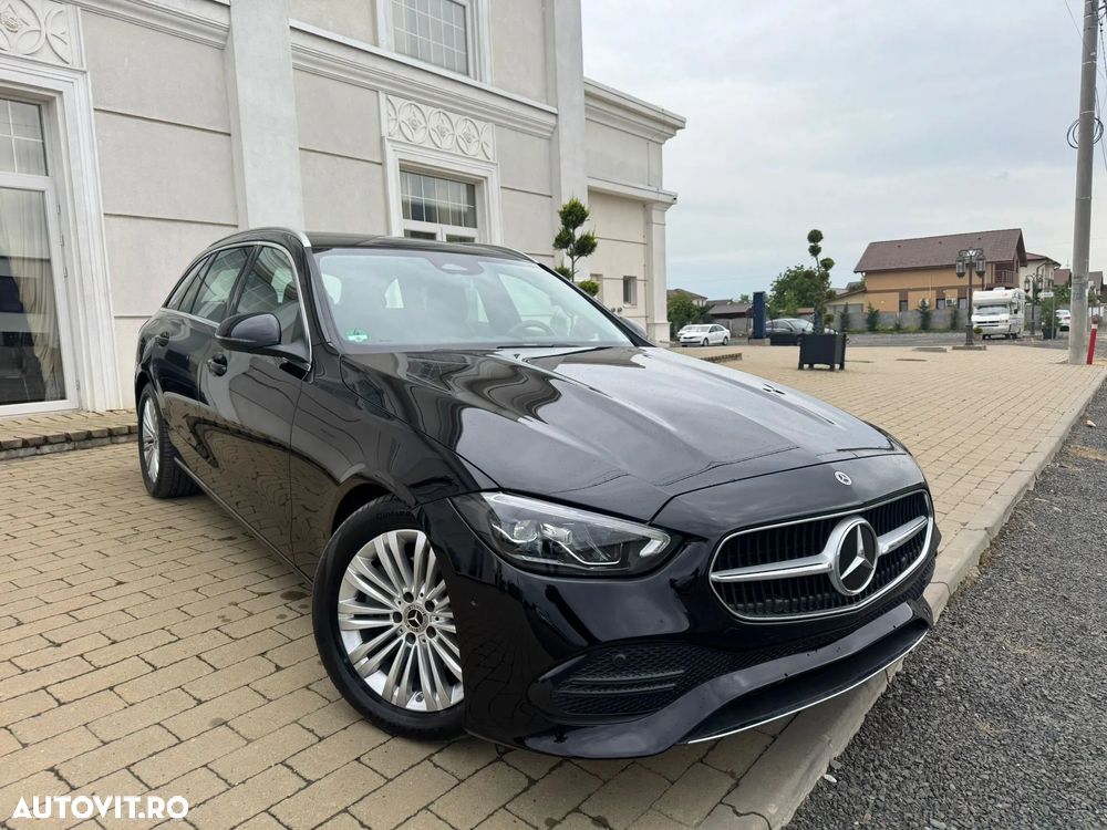 Mercedes-Benz C - 27
