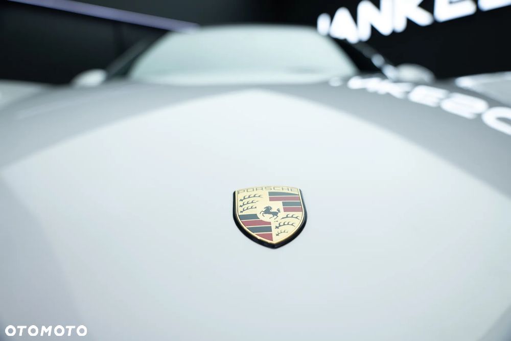 Porsche 911 Carrera S PDK - 27