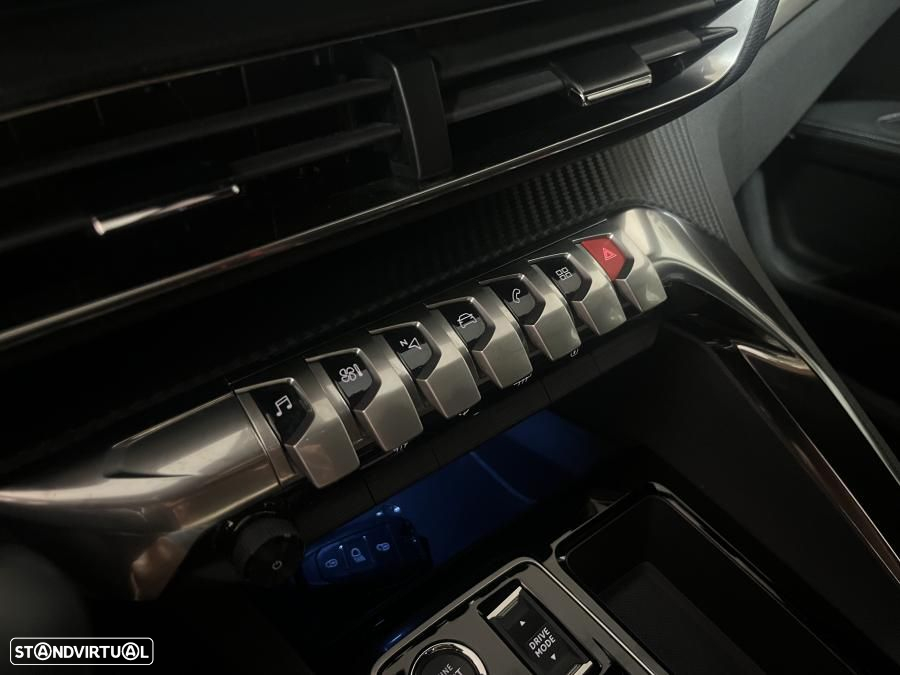 Peugeot 5008 1.5 BlueHDi Allure Pack EAT8 - 19