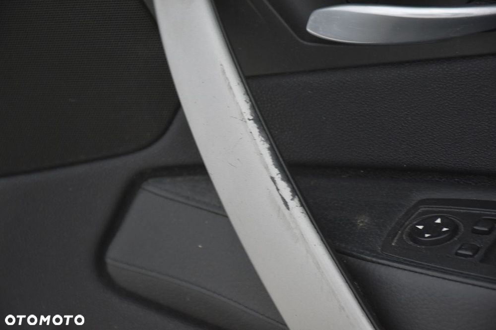 drzwi przednie przód prawe bmw x3 e83 - 10