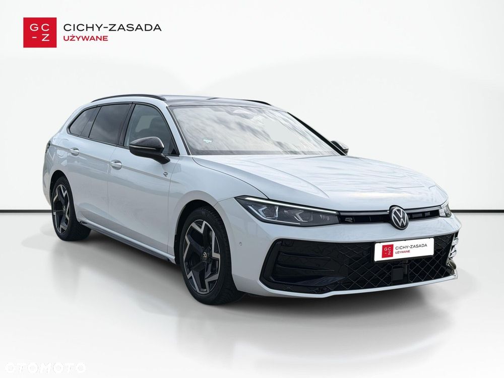 Volkswagen Passat Variant 2.0 TDI SCR 4Mot R-Line DSG - 8