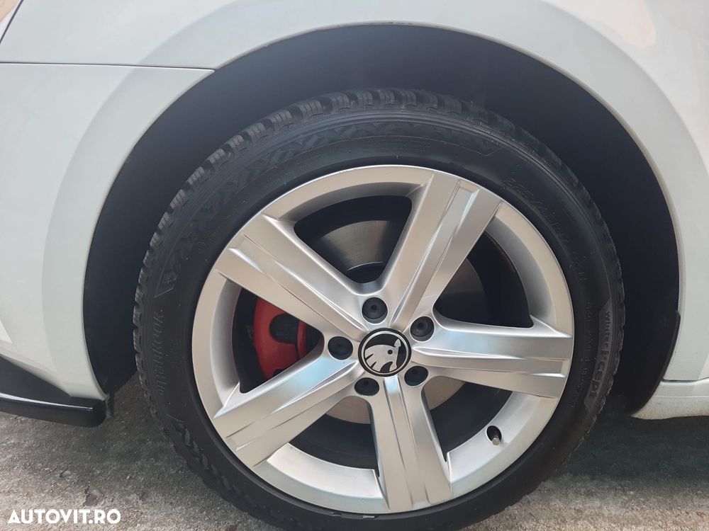 Skoda Octavia 1.8 TSI DSG Style - 24