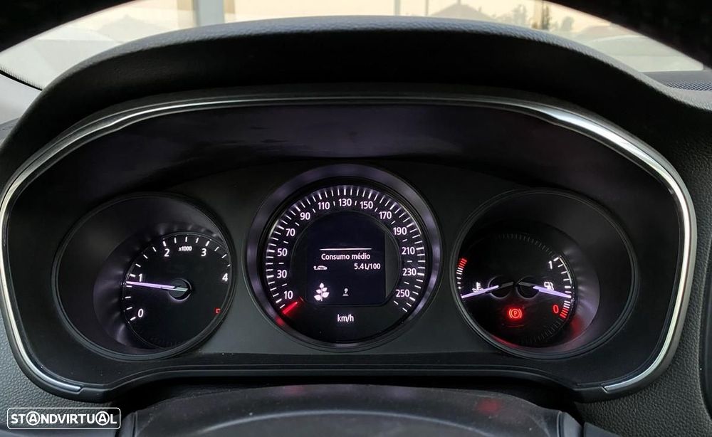 Renault Mégane 1.5 Blue dCi Limited - 26