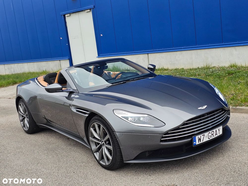 Aston Martin DB11 - 27