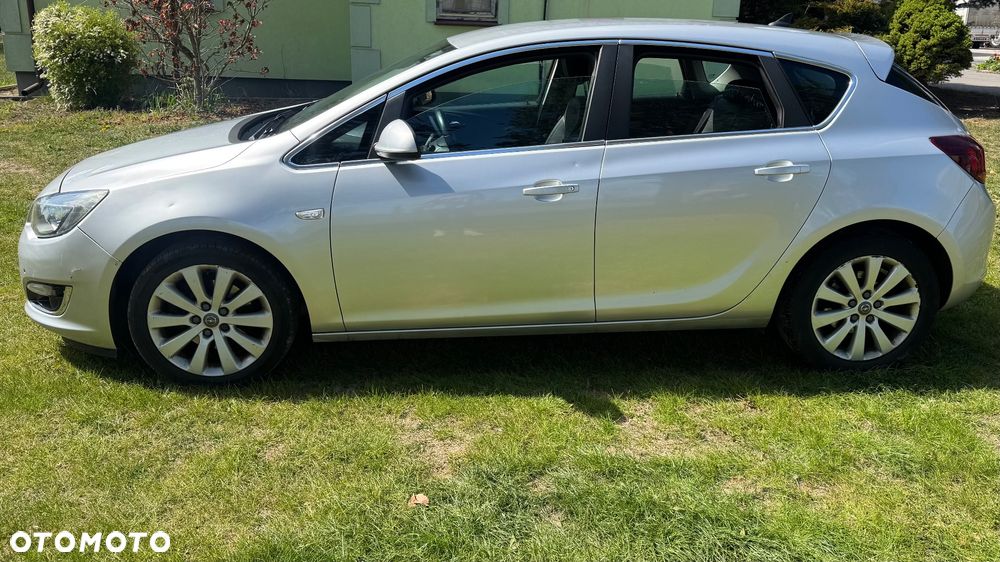 Opel Astra 1.7 CDTI Enjoy - 9