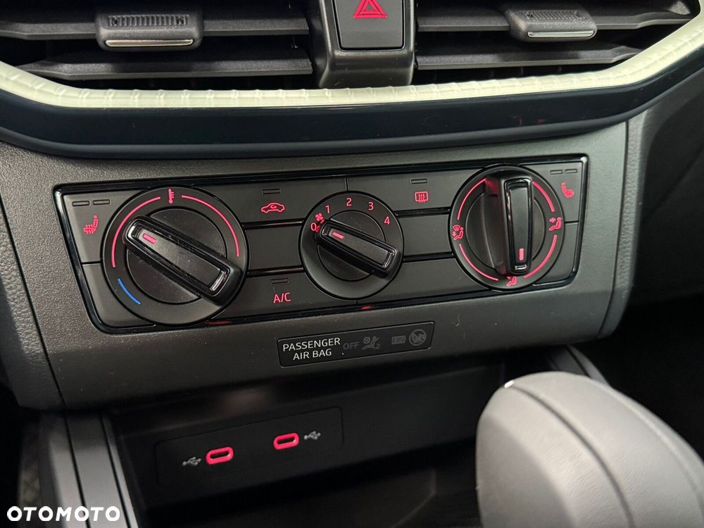 Seat Arona 1.0 TSI Style S&S DSG - 33