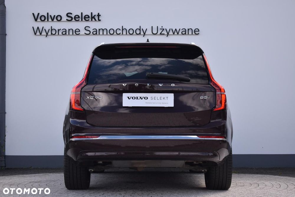 Volvo XC 90 - 8