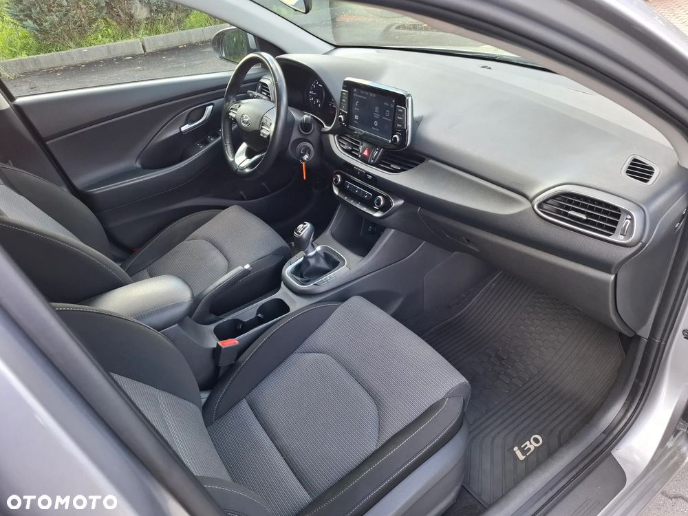 Hyundai i30 - 25