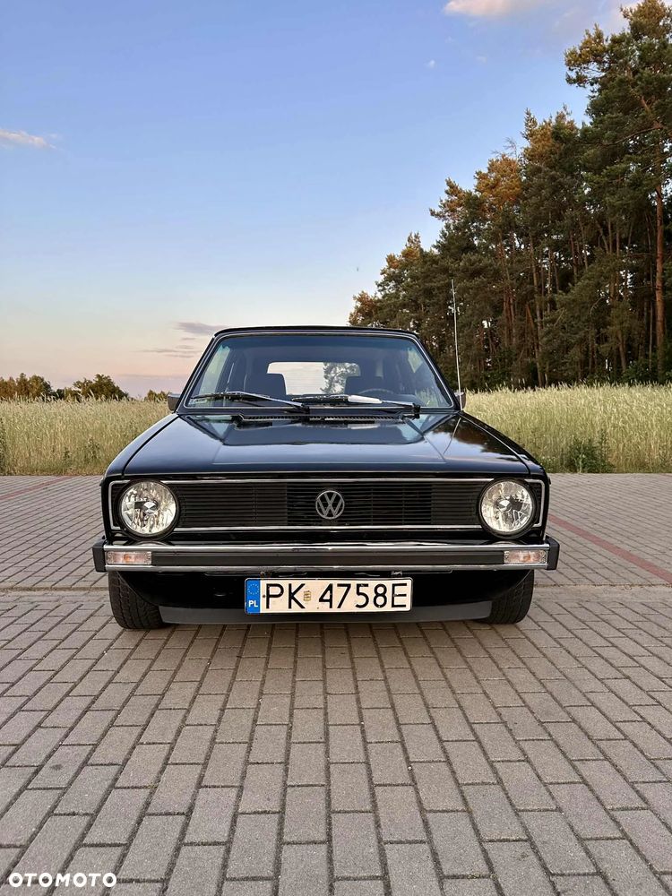 Volkswagen Golf 1.8 GL - 36