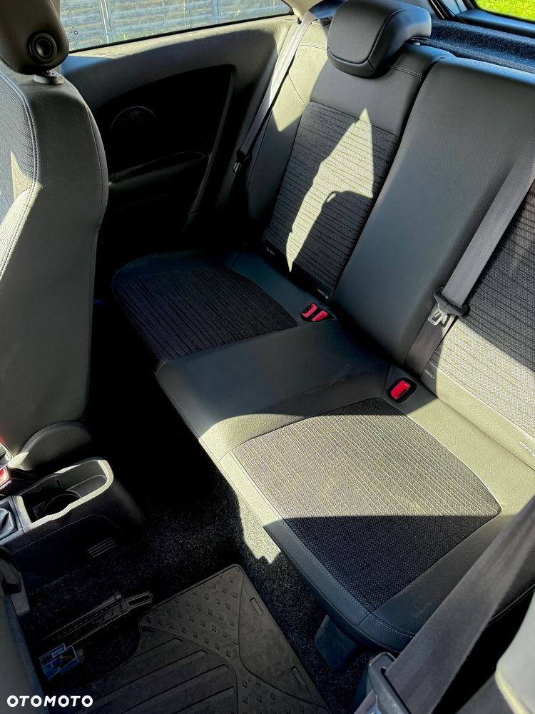 Opel Corsa 1.2 16V Energy - 21