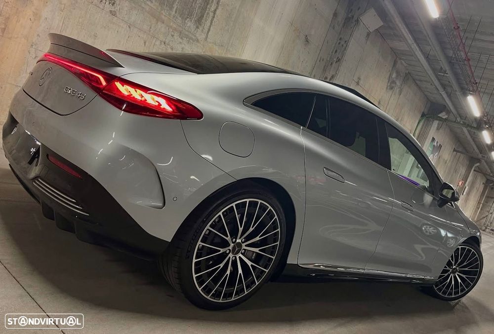 Mercedes-Benz EQE 43 AMG 4Matic - 3