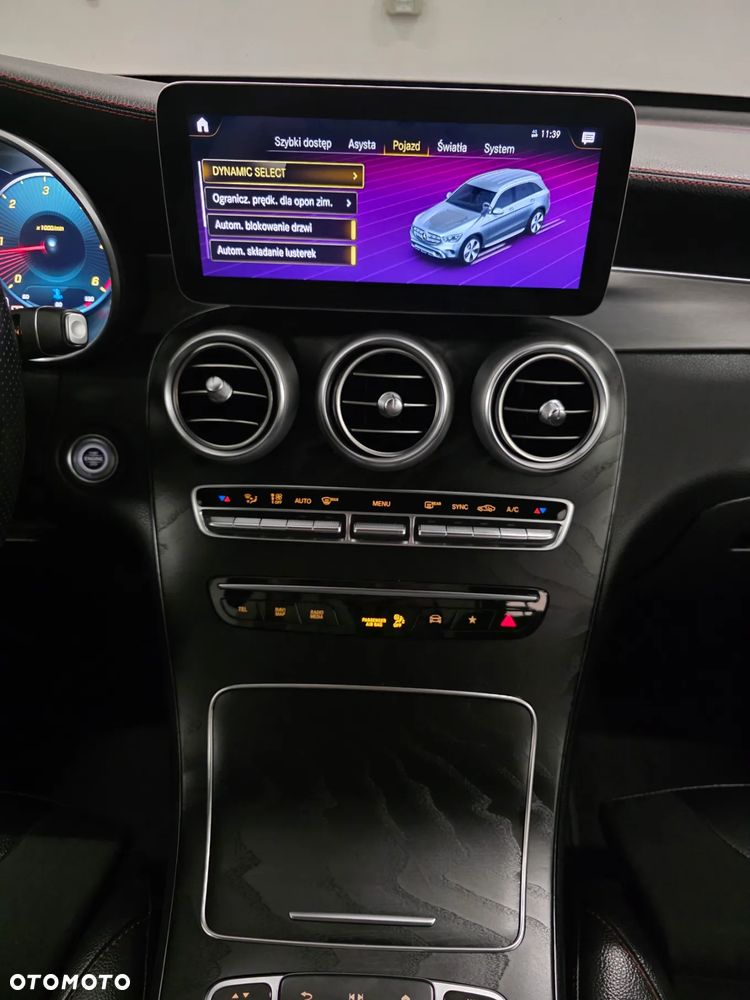 Mercedes-Benz GLC 220 d 4Matic 9G-TRONIC AMG Line Plus - 17