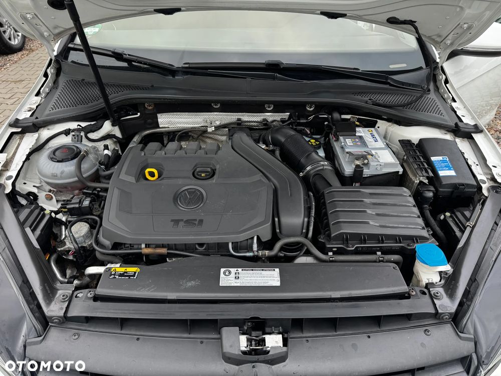 Volkswagen Golf 1.5 TSI ACT DSG Sound - 34