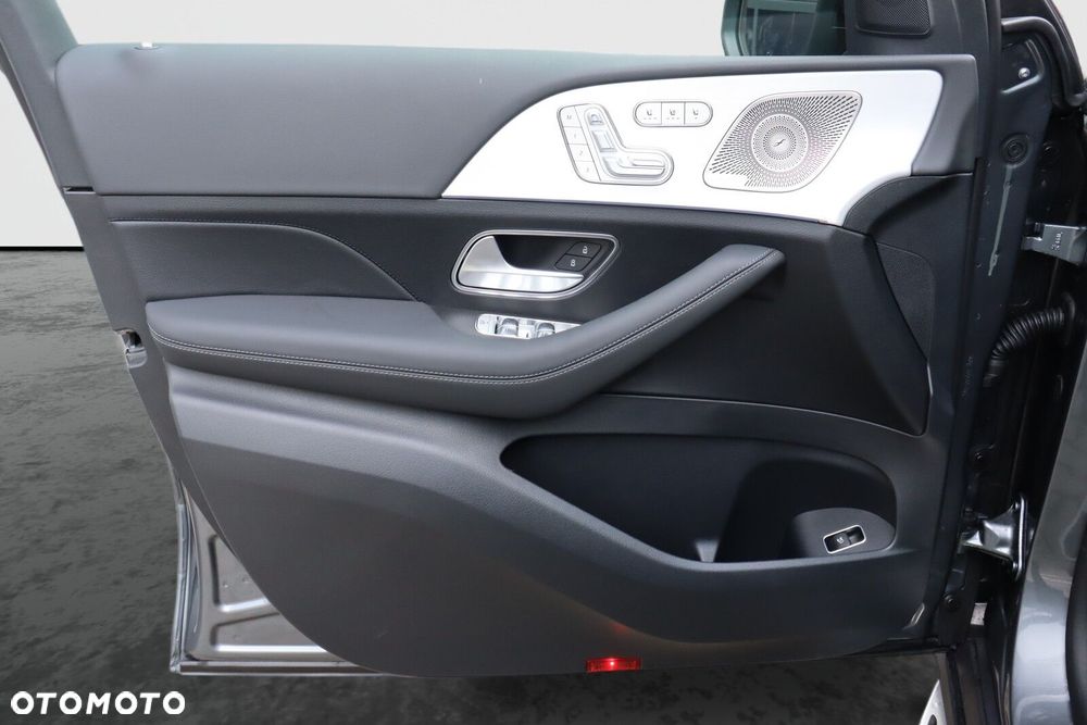 Mercedes-Benz GLE - 7