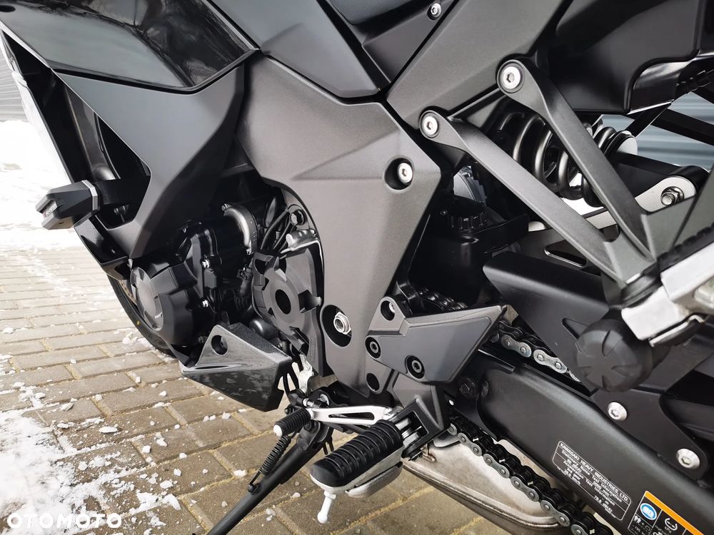 Kawasaki Ninja 1000 SX - 17