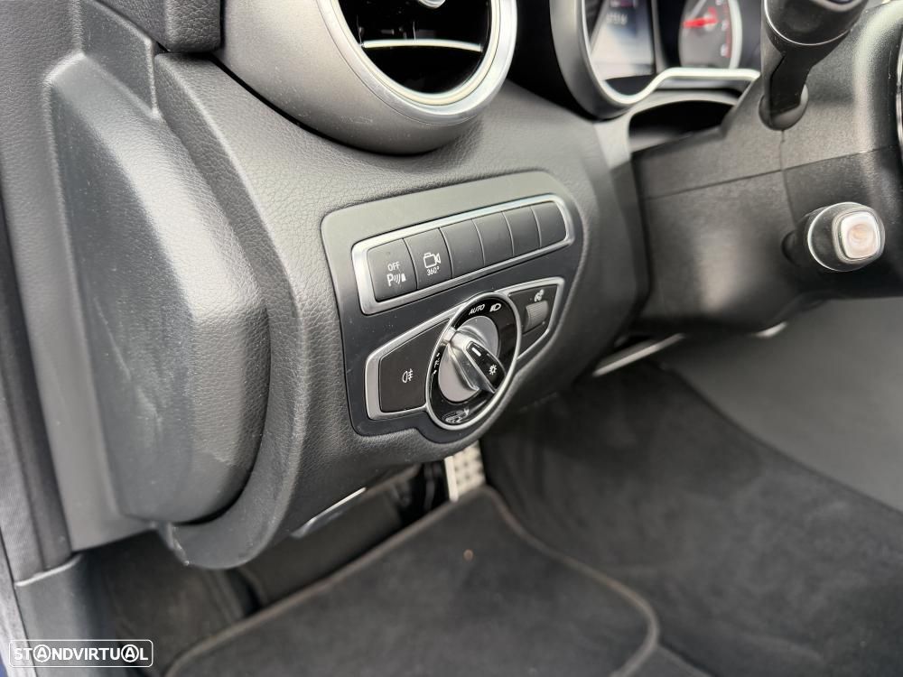 Mercedes-Benz C 180 9G-TRONIC AMG Line - 23