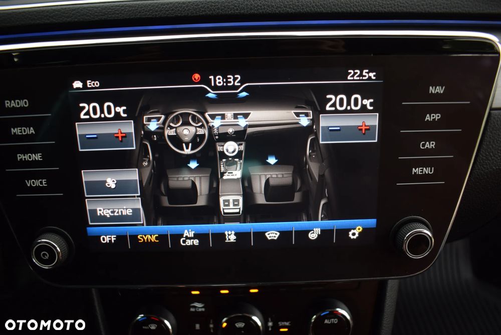 Skoda Superb 2.0 TDI 4x4 DSG Premium Edition - 39