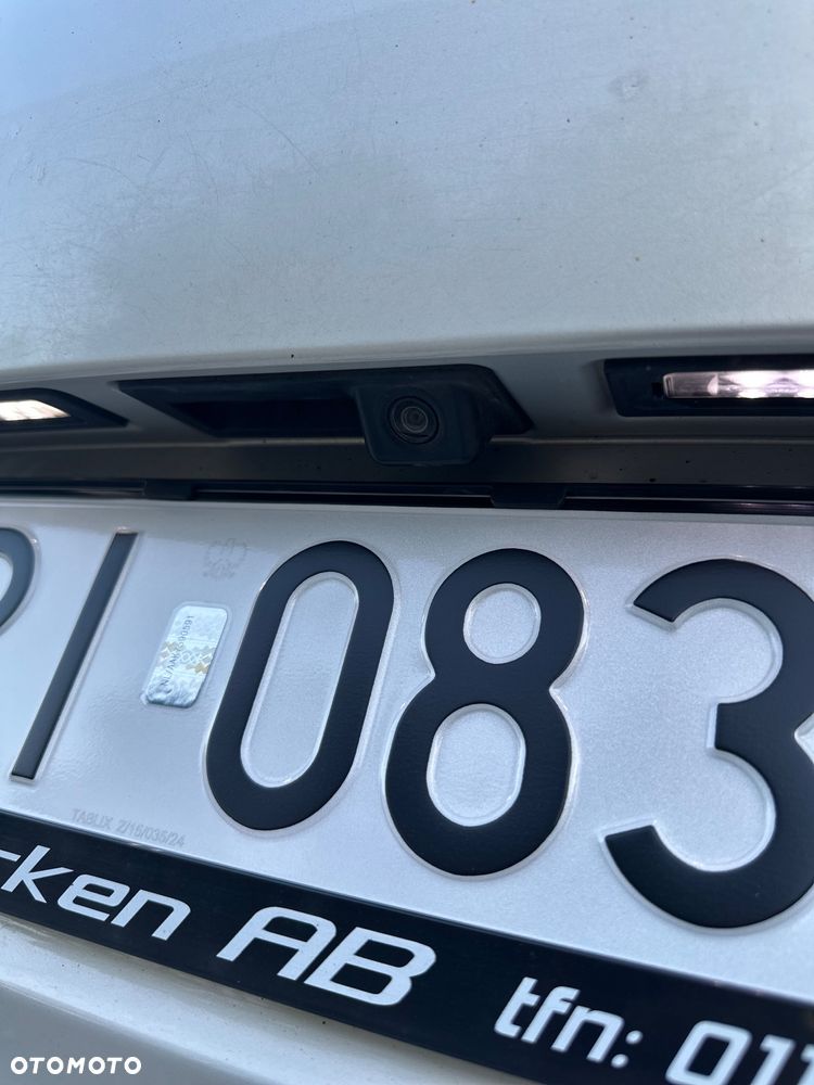 Volkswagen Sharan 2.0 TDI 4Motion BlueMotion Technology Highline - 14