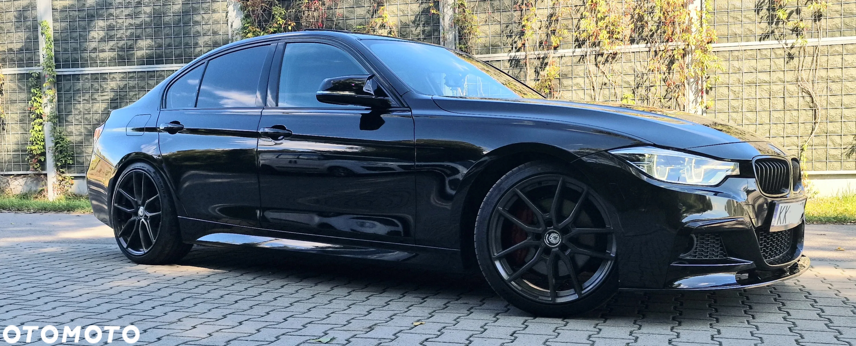BMW Seria 3 330i xDrive M Sport Shadow - 2