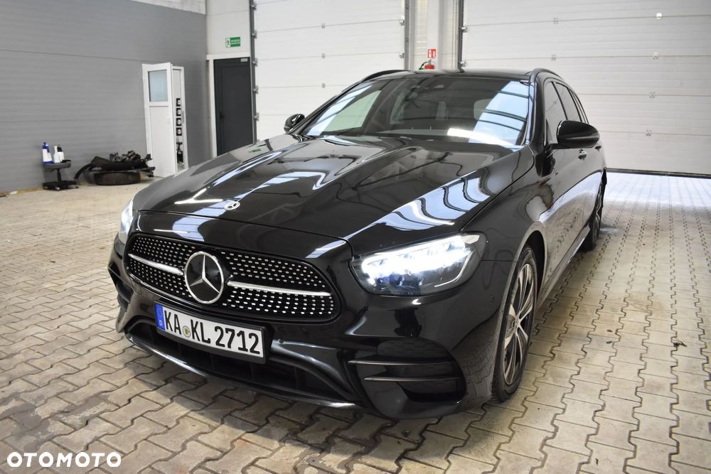 Mercedes-Benz Klasa E 300 de 9G-TRONIC AMG Line - 8