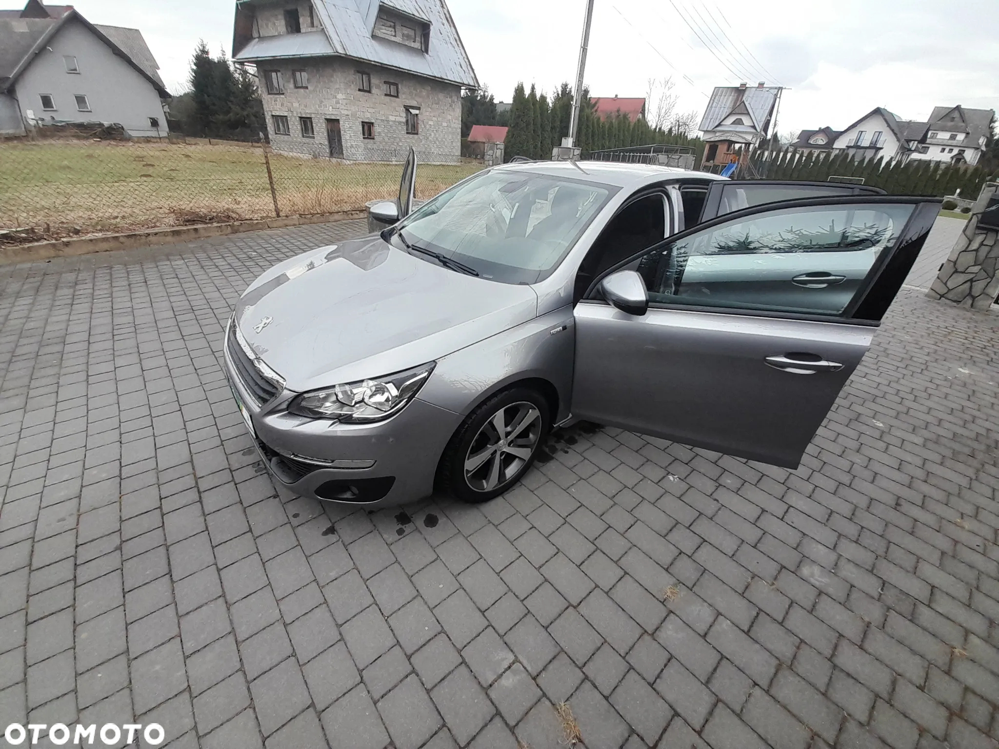 Peugeot 308 1.6 BlueHDi Style S&S - 12