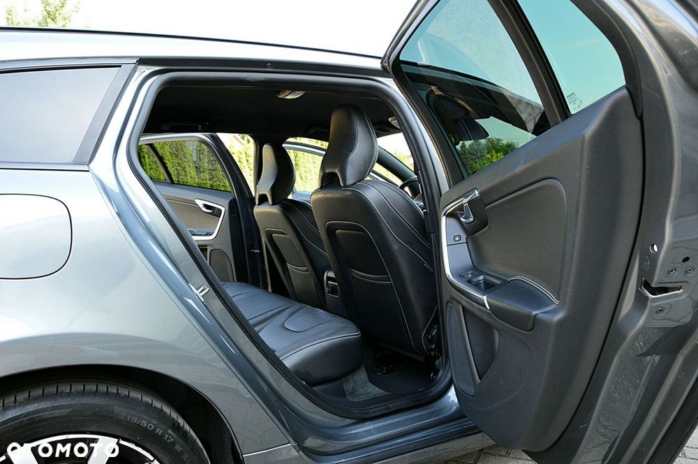 Volvo V60 - 24