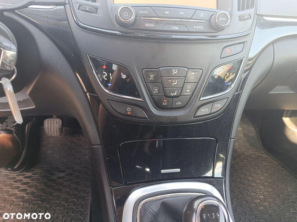 Opel Insignia 2.0 CDTI - 15