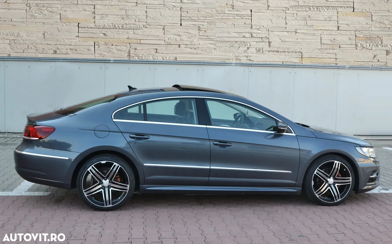 Volkswagen Passat CC 2.0 TDI BlueMotion Technology DSG - 3