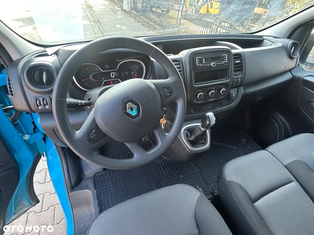 Renault Trafic - 13