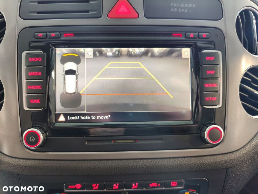 Volkswagen Tiguan 2.0 TDI DPF BlueMotion Technology Sport & Style - 14