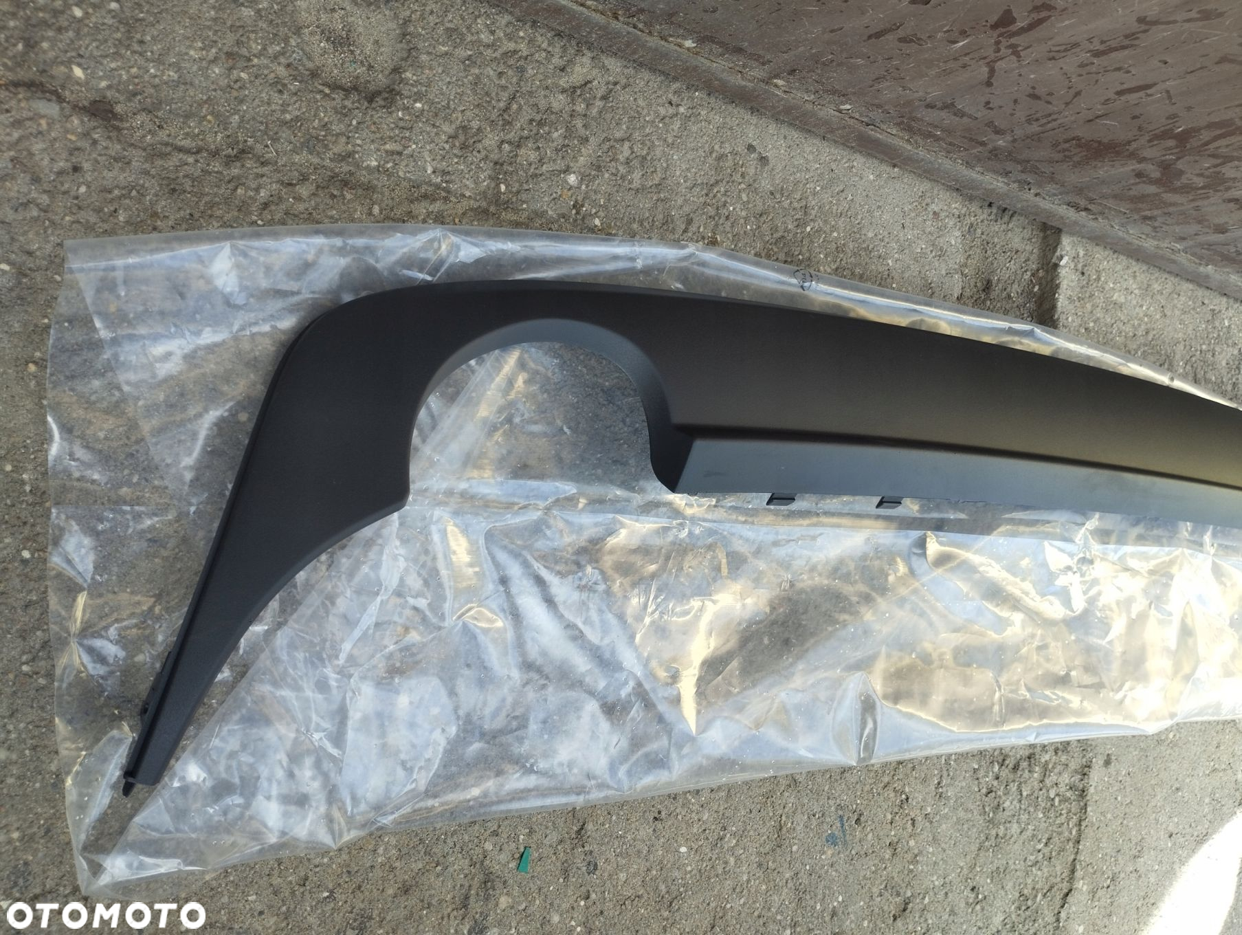 Dyfuzor Spoiler dokładka Mercedes W212 SEDAN A2128855325 - 2