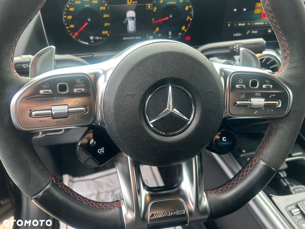 Mercedes-Benz GLA AMG 45 4Matic+ AMG Speedshift DCT 8G - 18