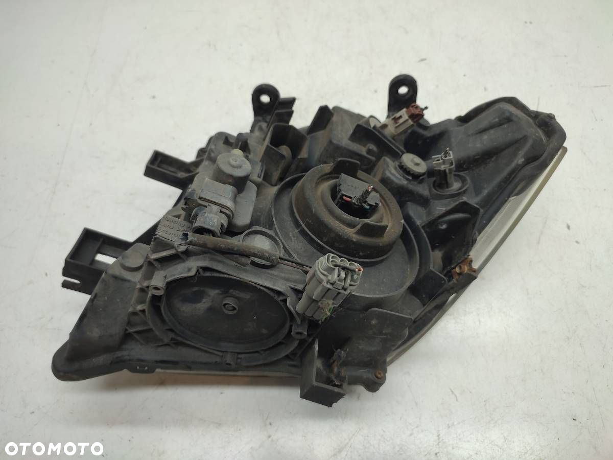 LAMPA PRZÓD PRZEDNIA PRAWA NISSAN NAVARA III D40 EUROPA - 8