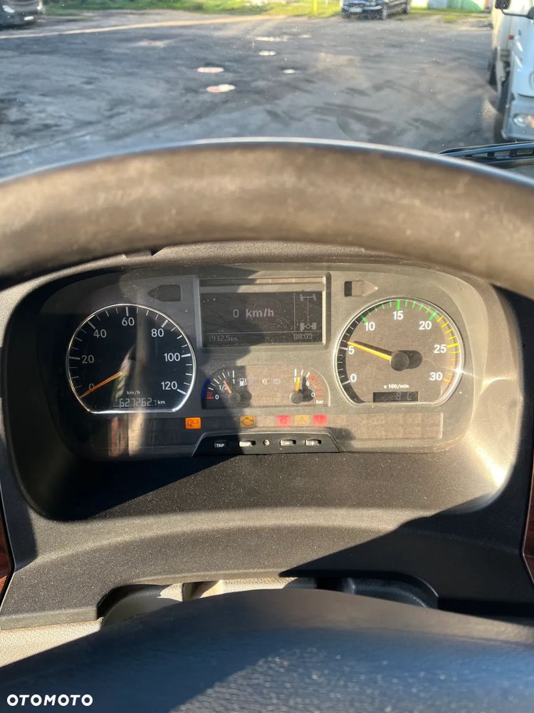 Mercedes-Benz Atego - 9