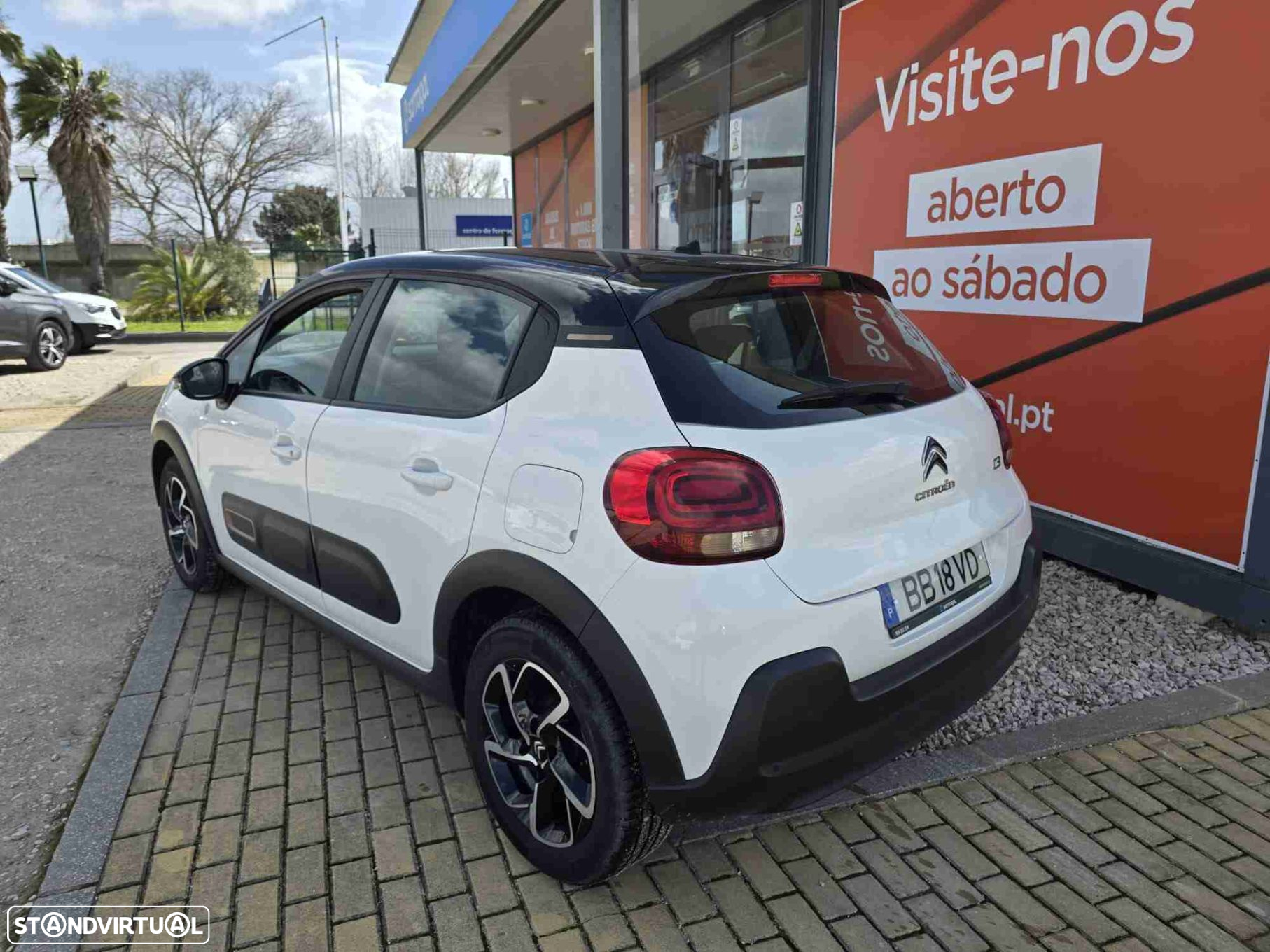 Citroën C3 1.2 PureTech Plus - 3