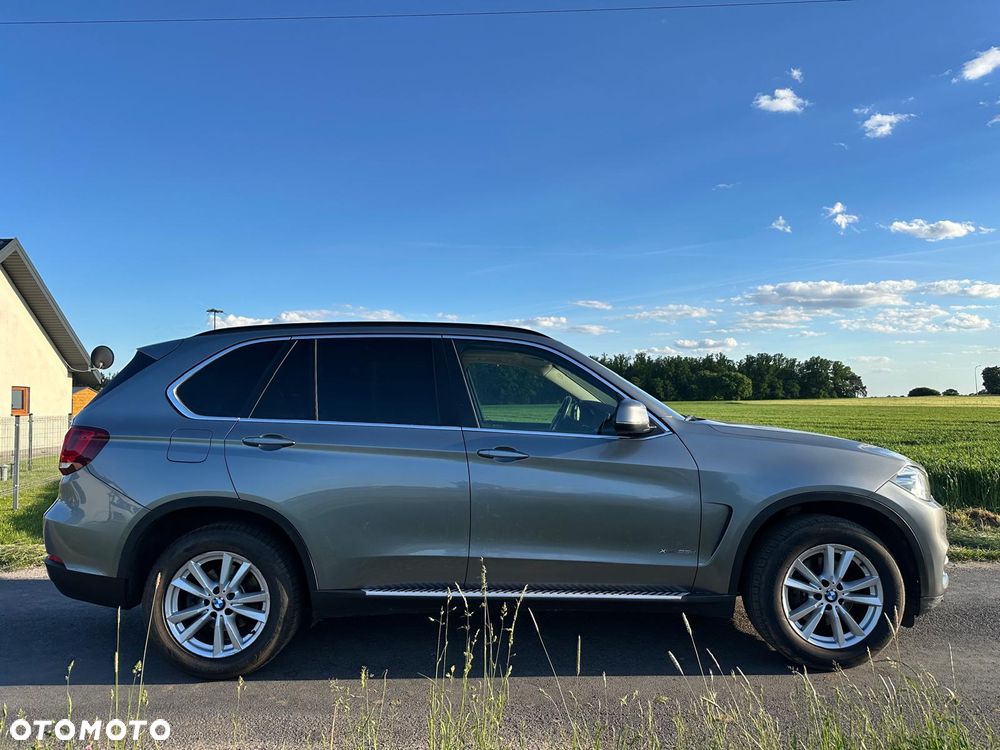 BMW X5 xDrive25d Sport-Aut - 4