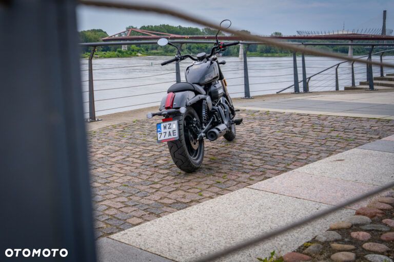 QJMOTOR SRV 125V - 7