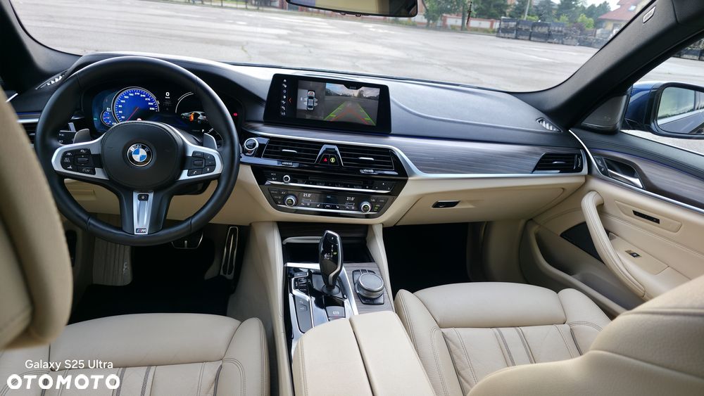 BMW Seria 5 540d xDrive M Sport sport - 31