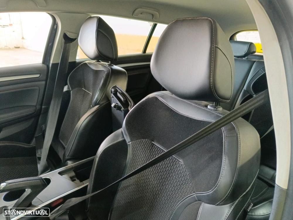 Renault Mégane 1.5 dCi Intens - 4